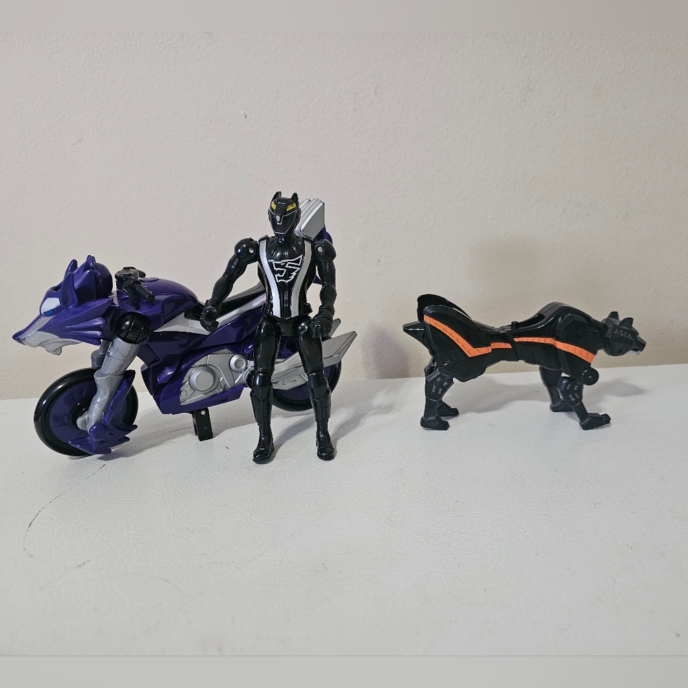 Power Rangers Action Figures Set of 3